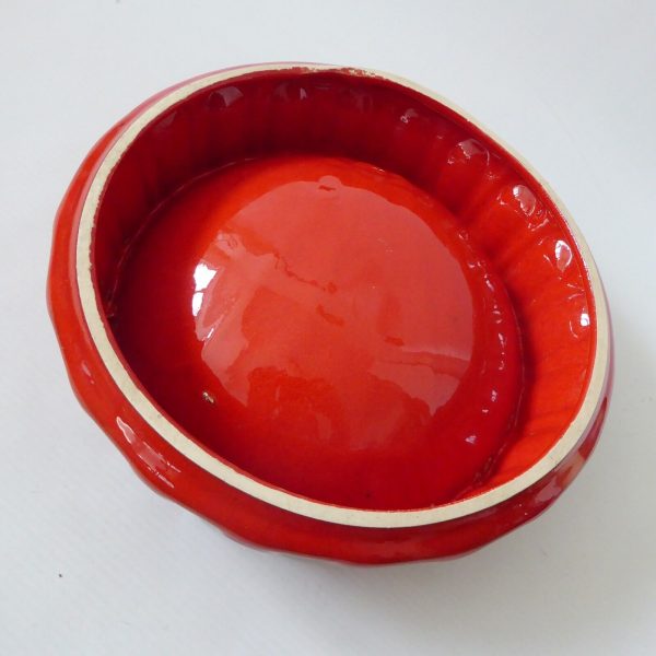 West German pottery ceramic vintage bowl, red glazed 9" round dish. 1970s/1980s - Image 8