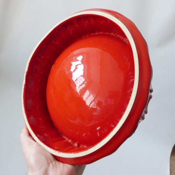 West German pottery ceramic vintage bowl, red glazed 9" round dish. 1970s/1980s - Image 9