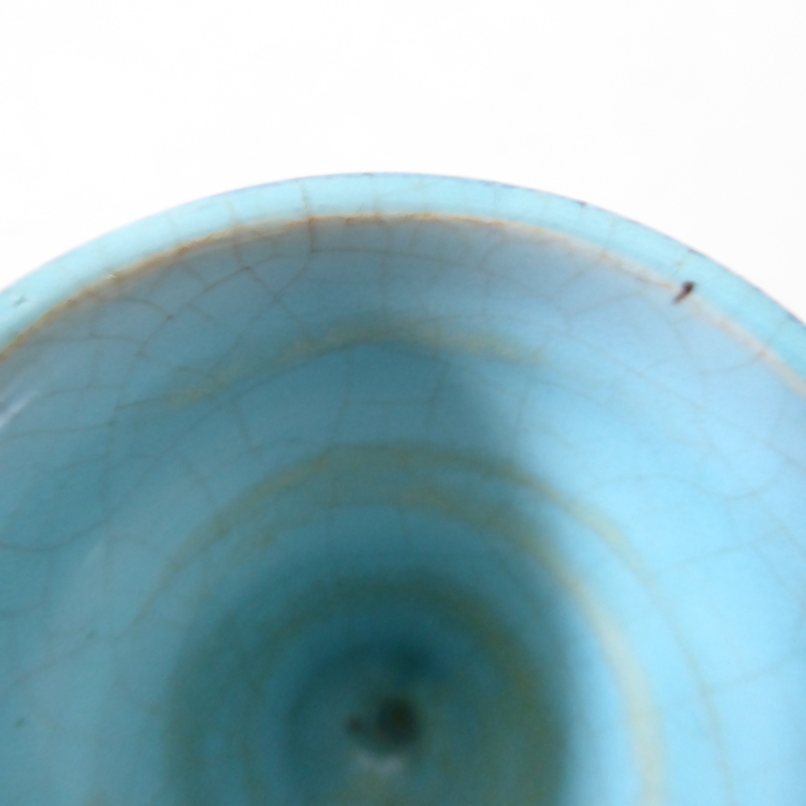 1970s David T Sharp Rye studio pottery egg cup saucer, teal blue + black art - Image 12