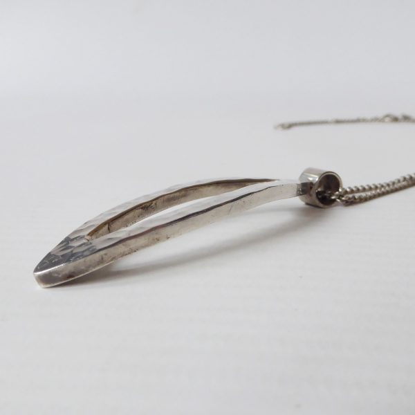 1990s 925 sterling silver oval hammered pendant, 19" necklace, 18g hallmarked Aa - Image 10