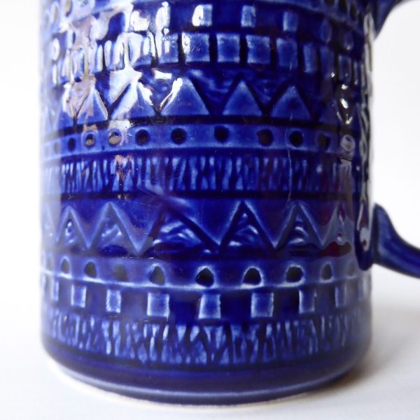 Celtic Ceramics Republic of Ireland vintage blue ceramic mug geometric impressed - Image 3