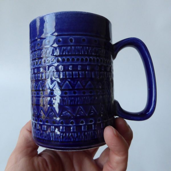 Celtic Ceramics Republic of Ireland vintage blue ceramic mug geometric impressed - Image 8