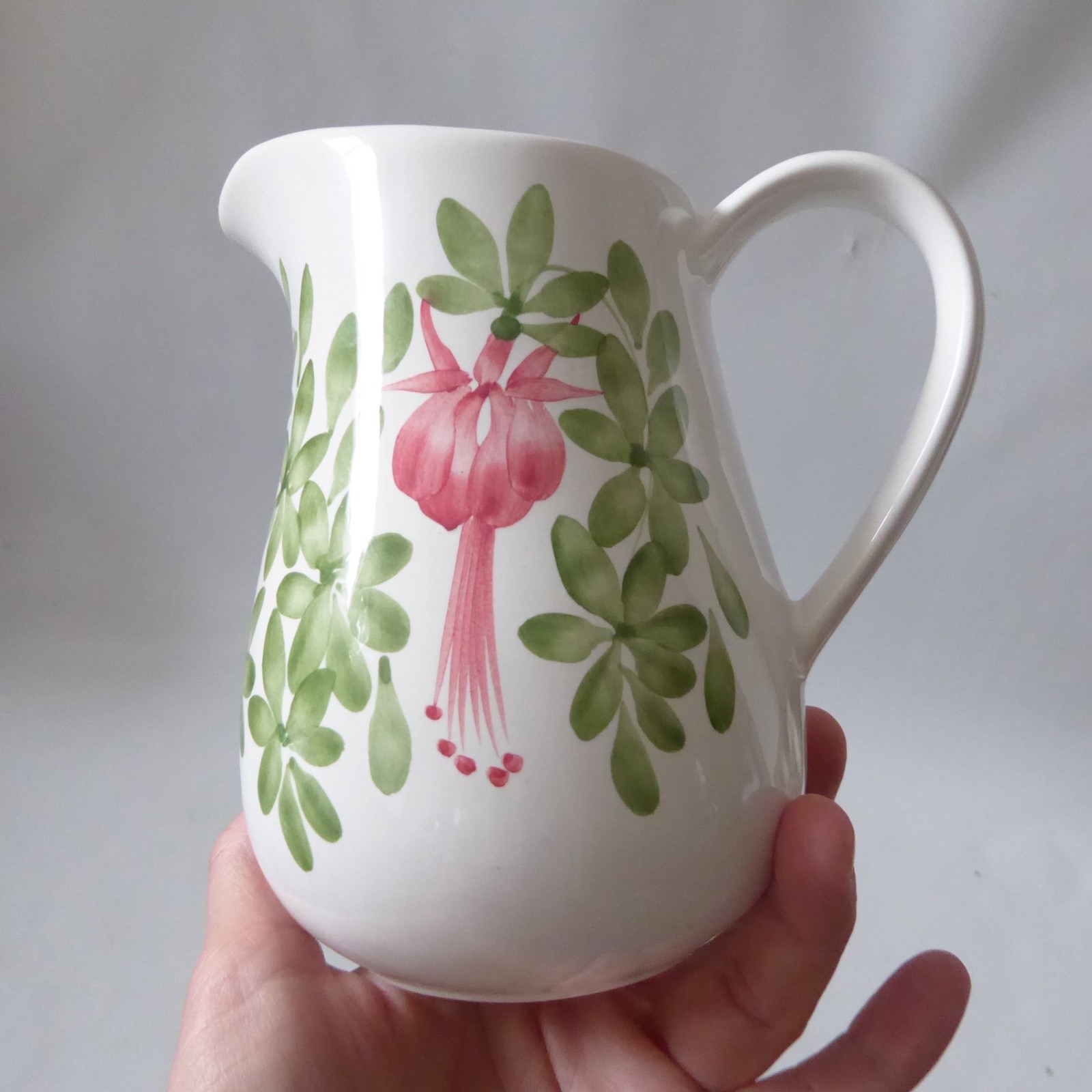 Cinque Ports Pottery the Monastery Rye, ceramic Fuchsia leaf jug pitcher vintage - Image 3