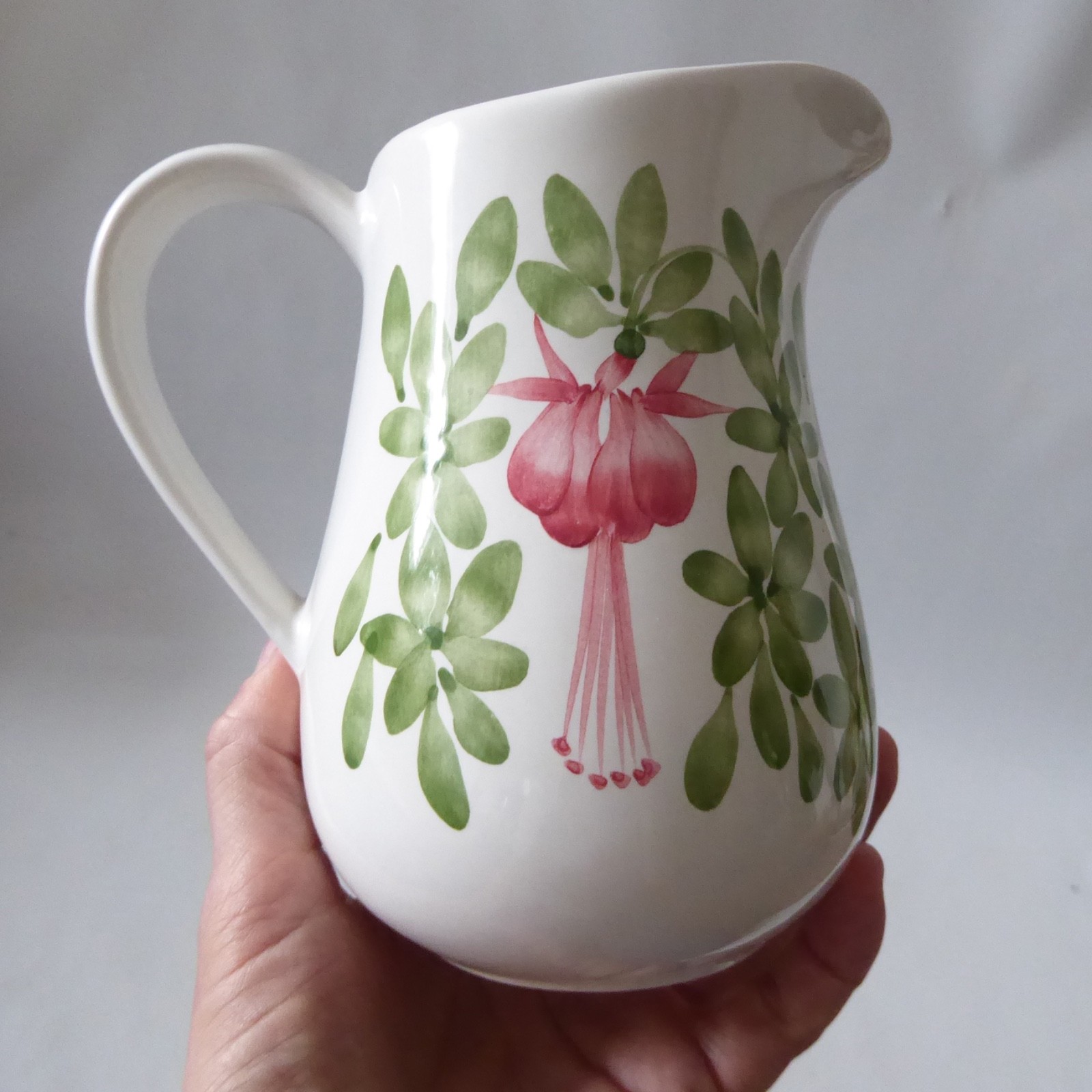 Cinque Ports Pottery the Monastery Rye, ceramic Fuchsia leaf jug pitcher vintage - Image 6