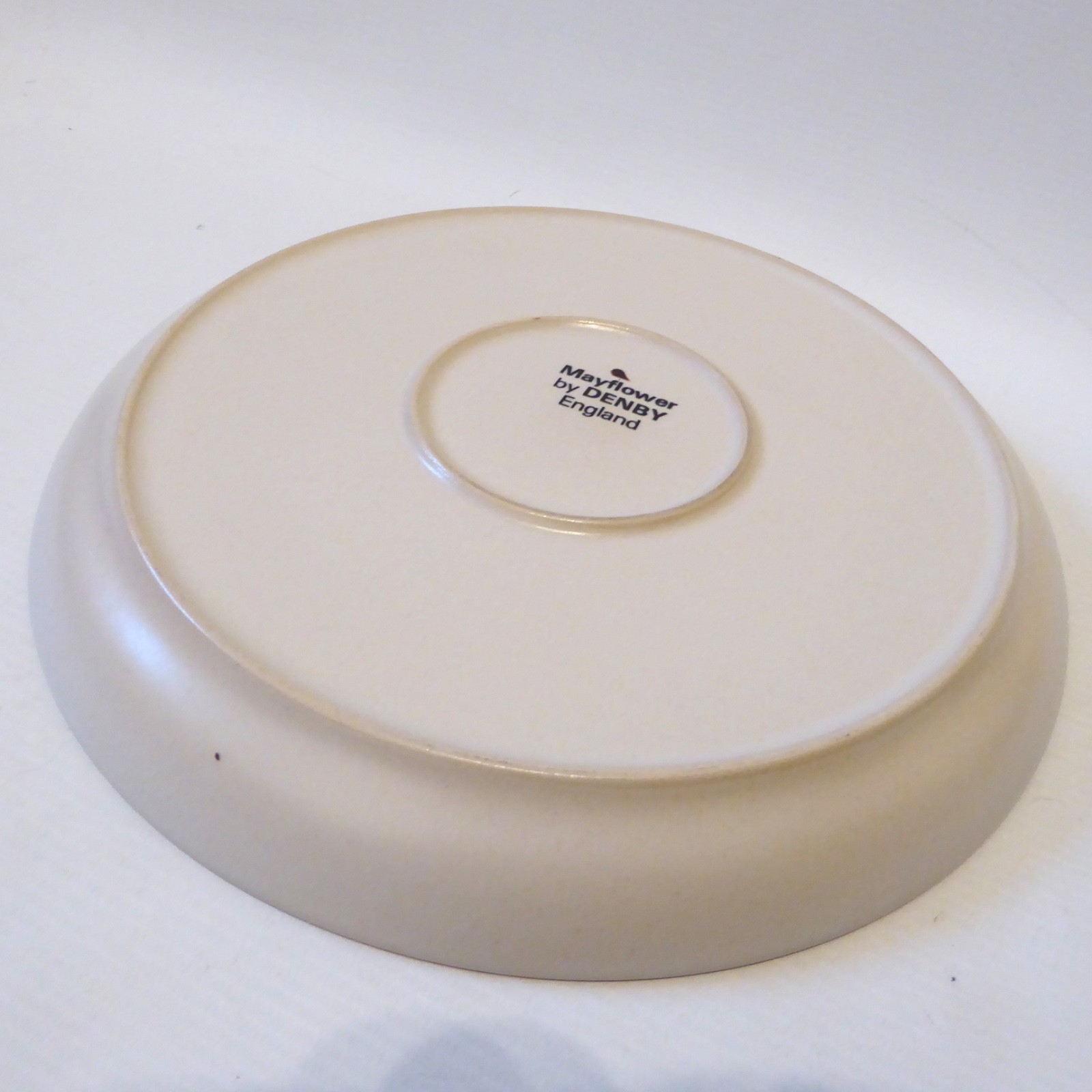 Denby Langley Mayflower large vintage dinner plate, 10" 25cm stoneware pottery - Image 3