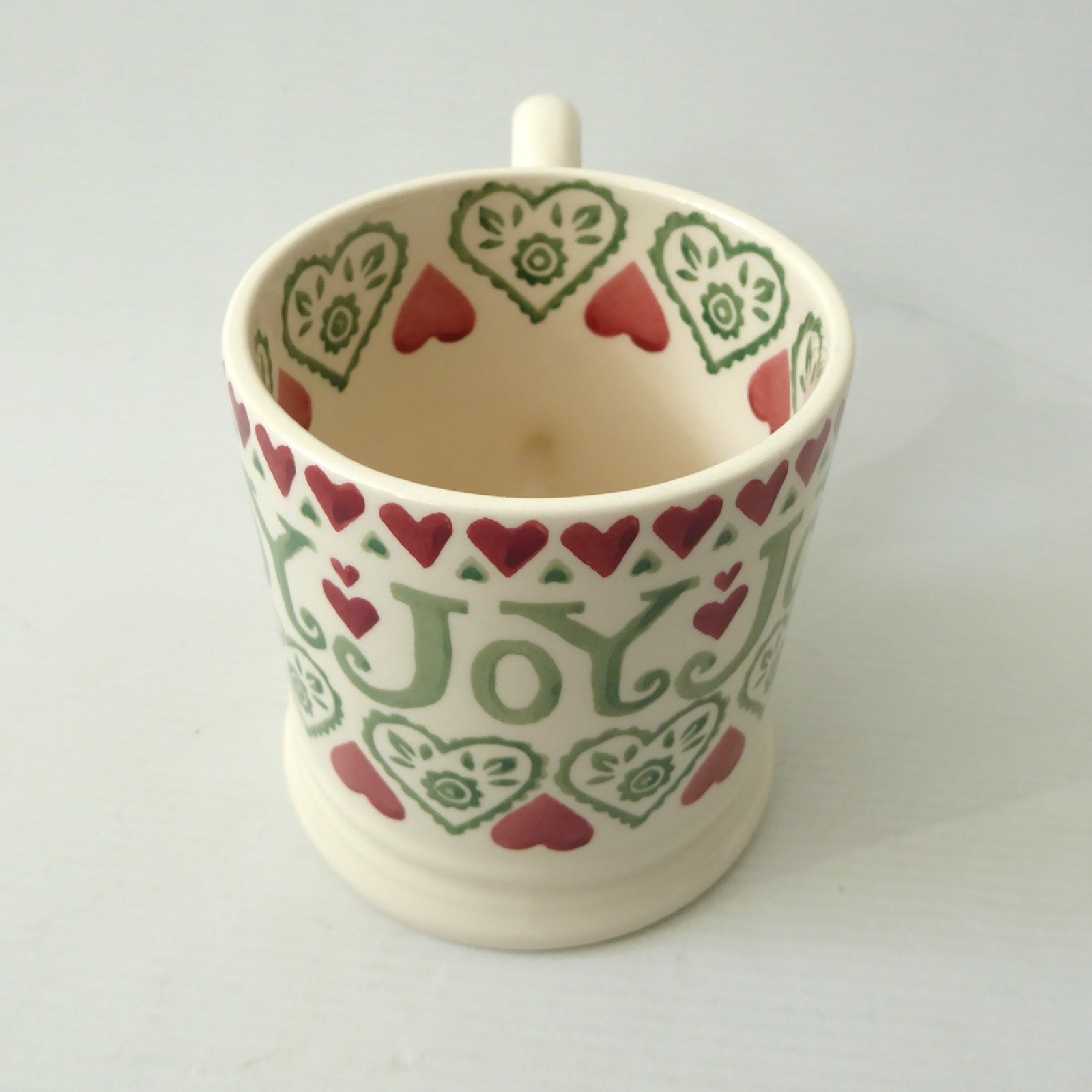 Emma Bridgewater 2012 JOY mug, red & green and cream, Christmas hand printed - Image 4