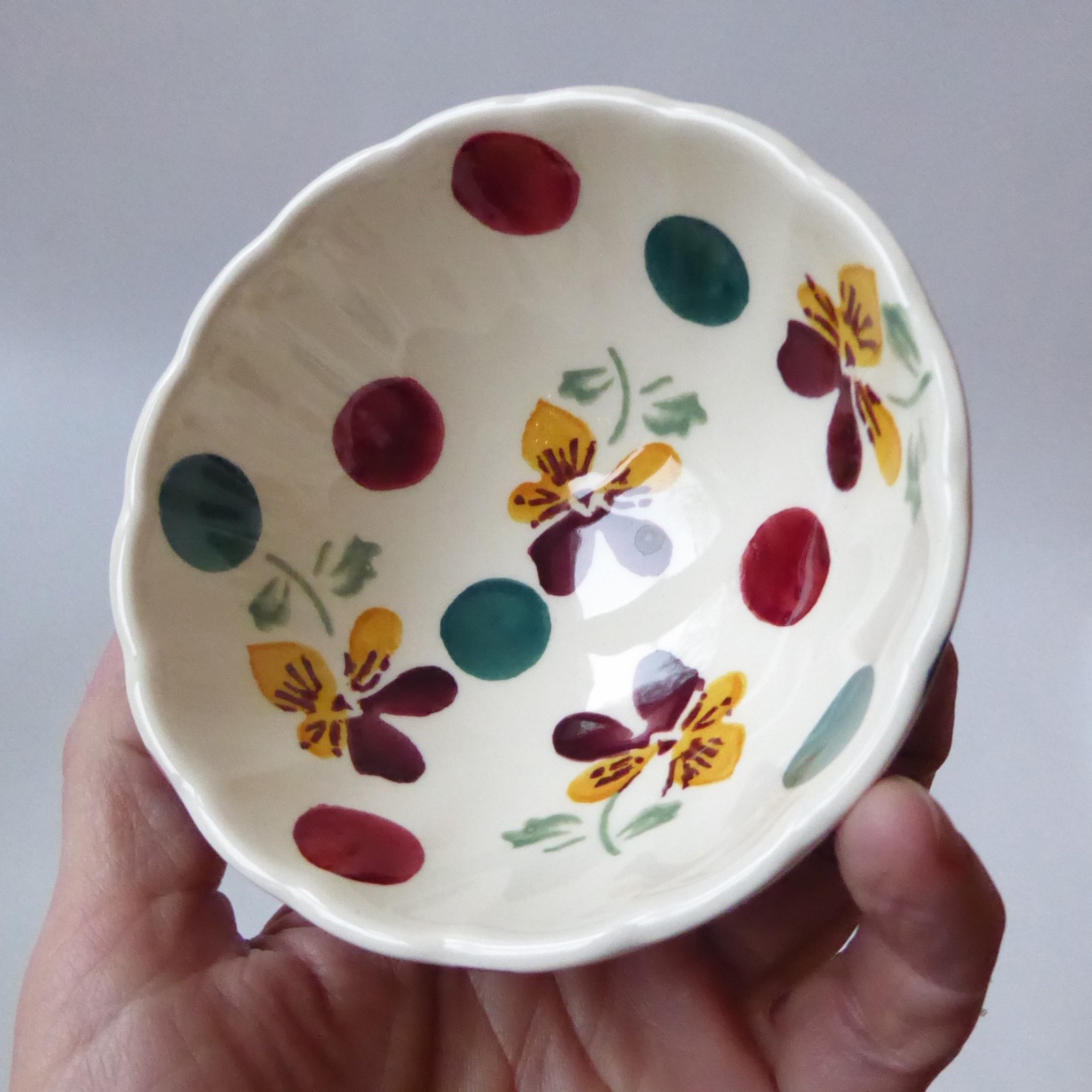 Emma Bridgewater Polka Dot & Pansy small fluted dip bowls, discontinued 2014 - Image 5