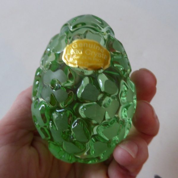 German lead crystal glass egg shaped paperweight ornament. Light green flowers - Image 9