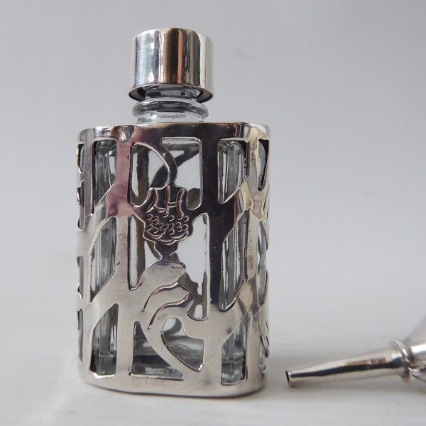 Hallmarked Ari D Norman sterling silver scent perfume bottle +funnel vintage '83 - Image 3