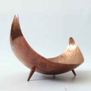 Handmade vintage copper bowl, mid century modernist atomic tripod ornament dish