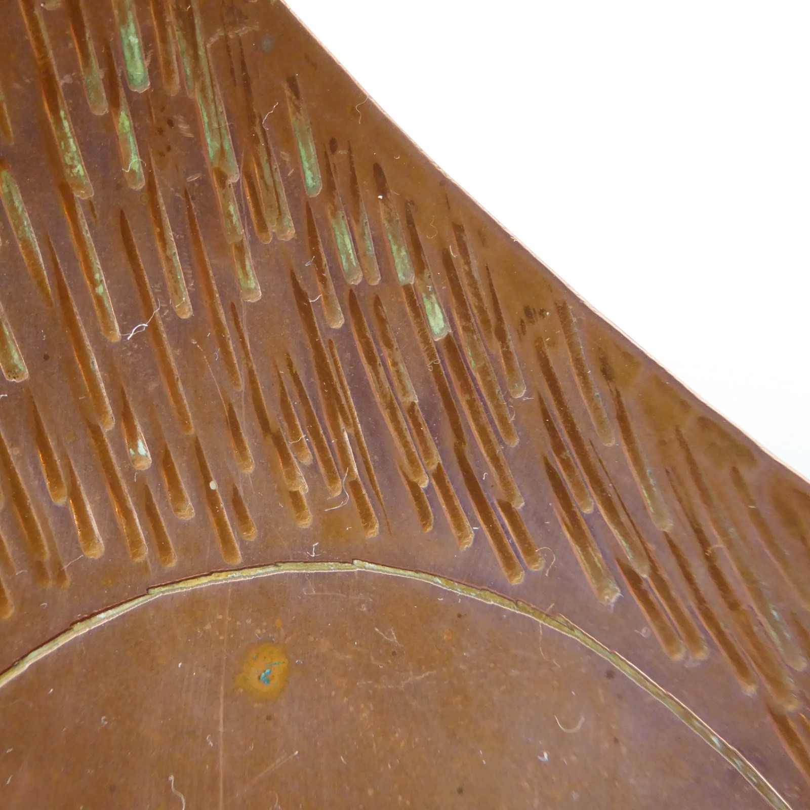 Handmade vintage copper bowl, mid century modernist atomic tripod ornament dish - Image 9