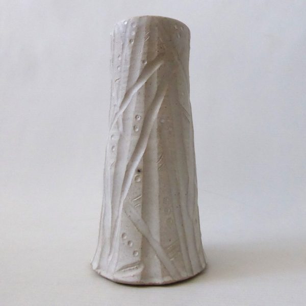 Handmade white art pottery vase. Wheel thrown & incised. Vintage studio/artisan - Image 4