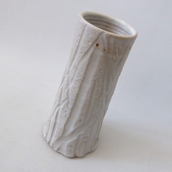 Handmade white art pottery vase. Wheel thrown & incised. Vintage studio/artisan - Image 10