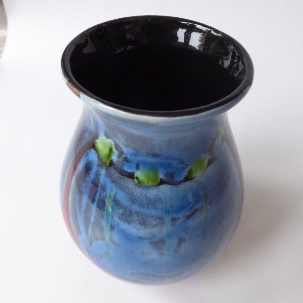 Himalayan Poppy Poole Pottery ceramic vase, red blue, signed AX SW, 17cm painted - Image 9