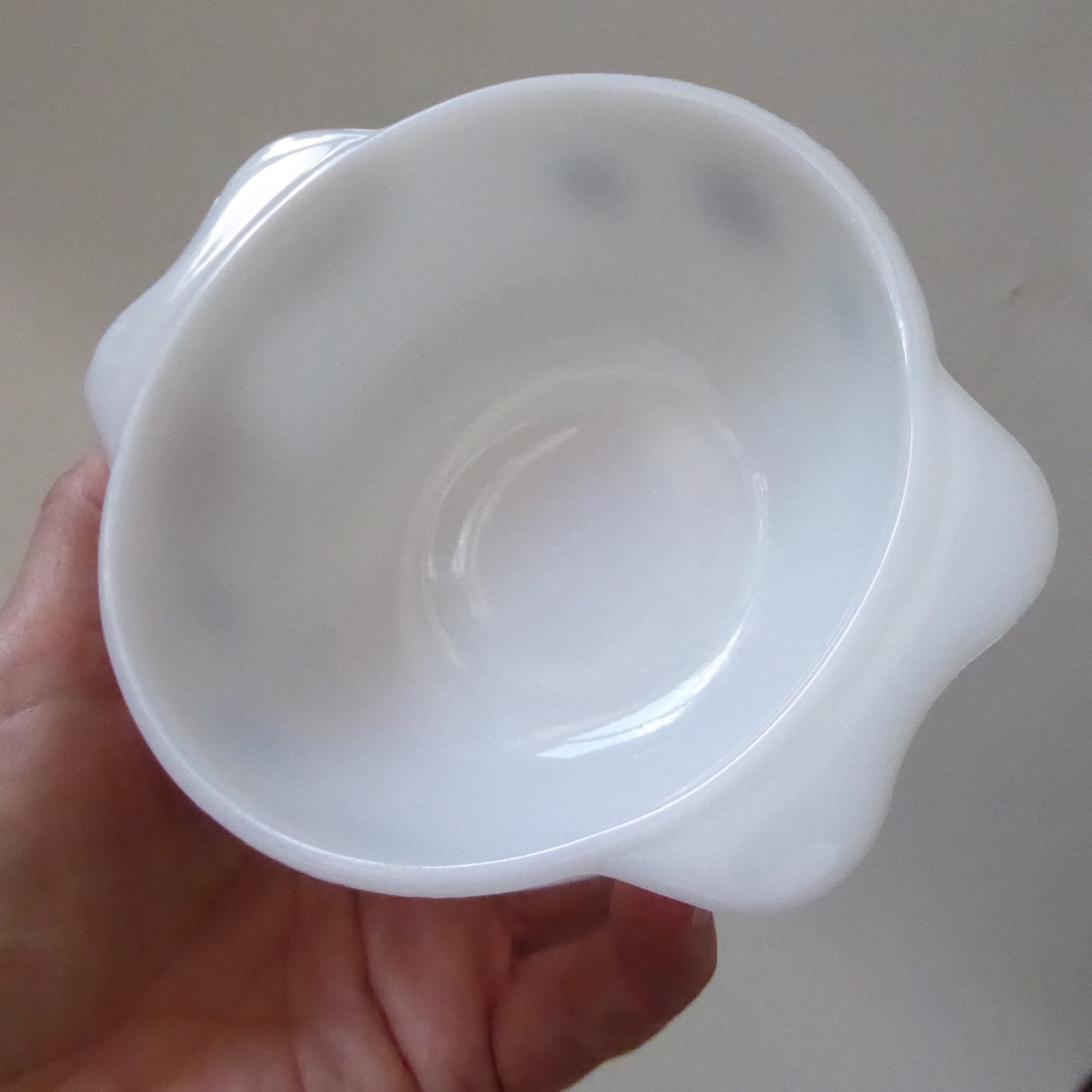 JAJ Pyrex Black Gaiety Snowflake tiny pixie bowl easy grip. Vintage black & opal - Image 12