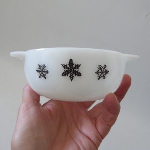 JAJ Pyrex Black Gaiety Snowflake tiny pixie bowl easy grip. Vintage black & opal
