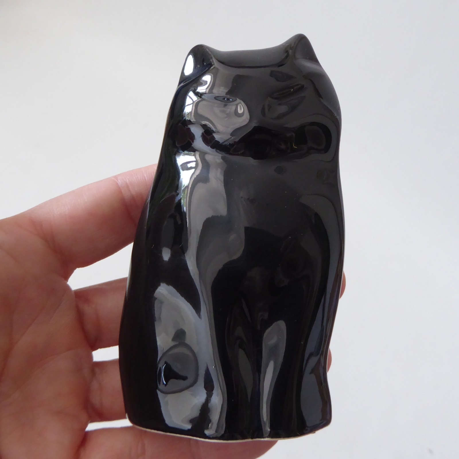 Jim Cooper pottery ceramic cat, small black glazed figure, modernist minimalist - Image 11