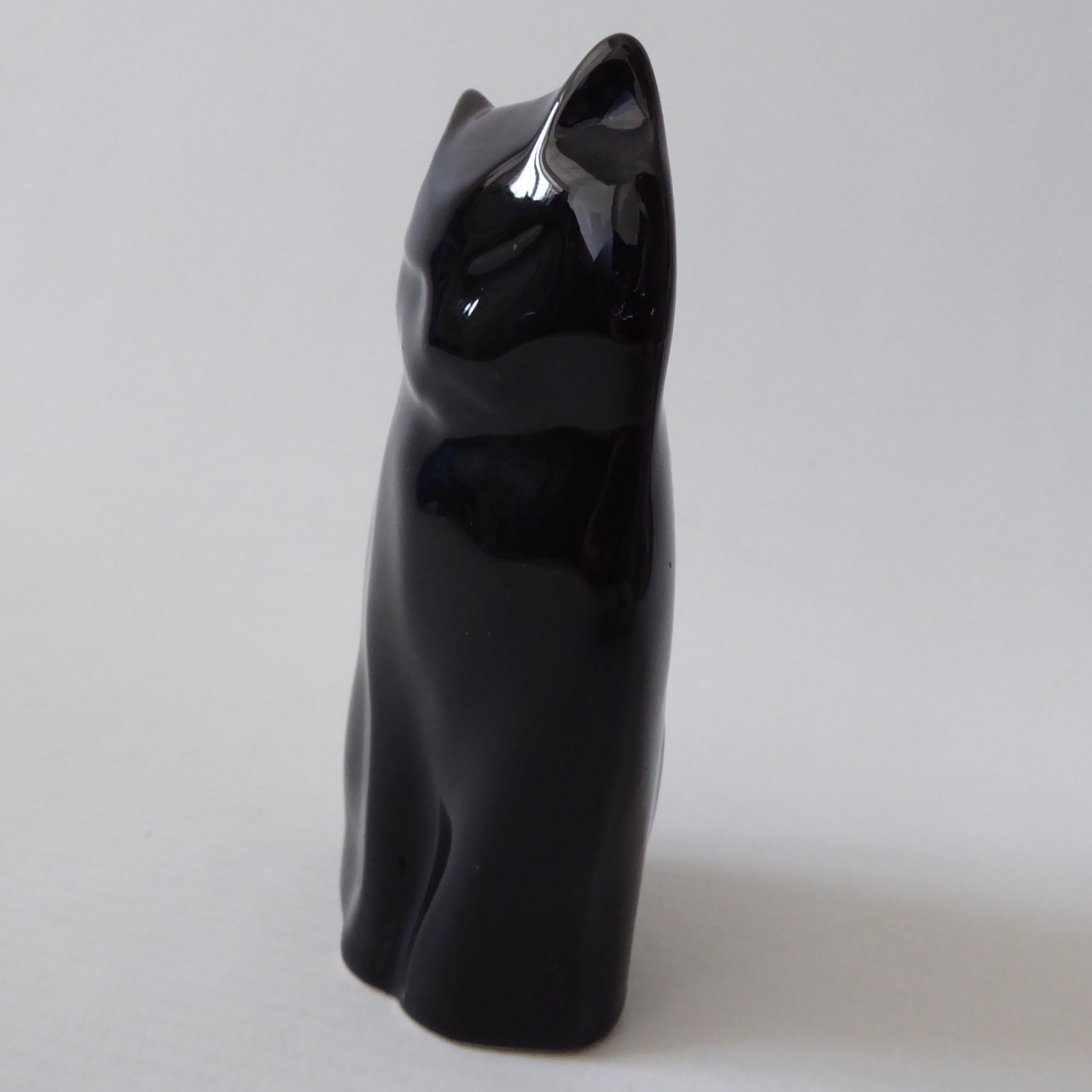 Jim Cooper pottery ceramic cat, small black glazed figure, modernist minimalist - Image 8