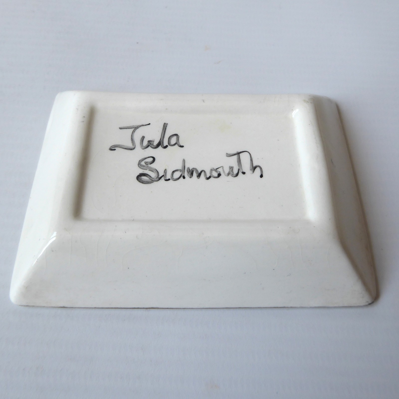 Jula Sidmouth ceramic pottery pin dish, black + white stylised figure 1950s MCM - Image 7
