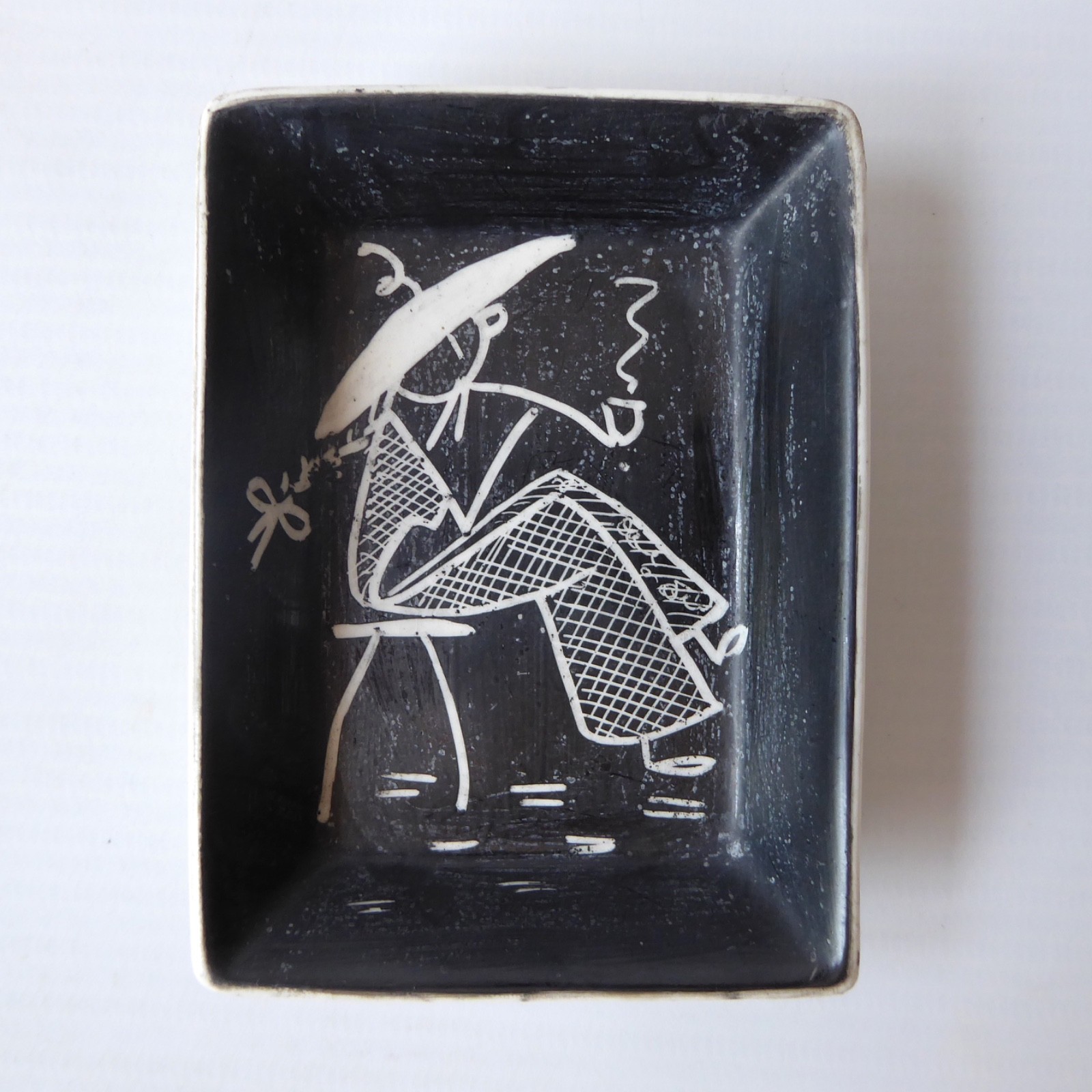 Jula Sidmouth ceramic pottery pin dish, black + white stylised figure 1950s MCM