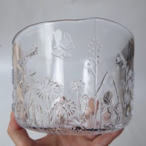 Kosta Boda Sweden Ulla wild flowers clear art glass crystal bowl, Kjell Engman