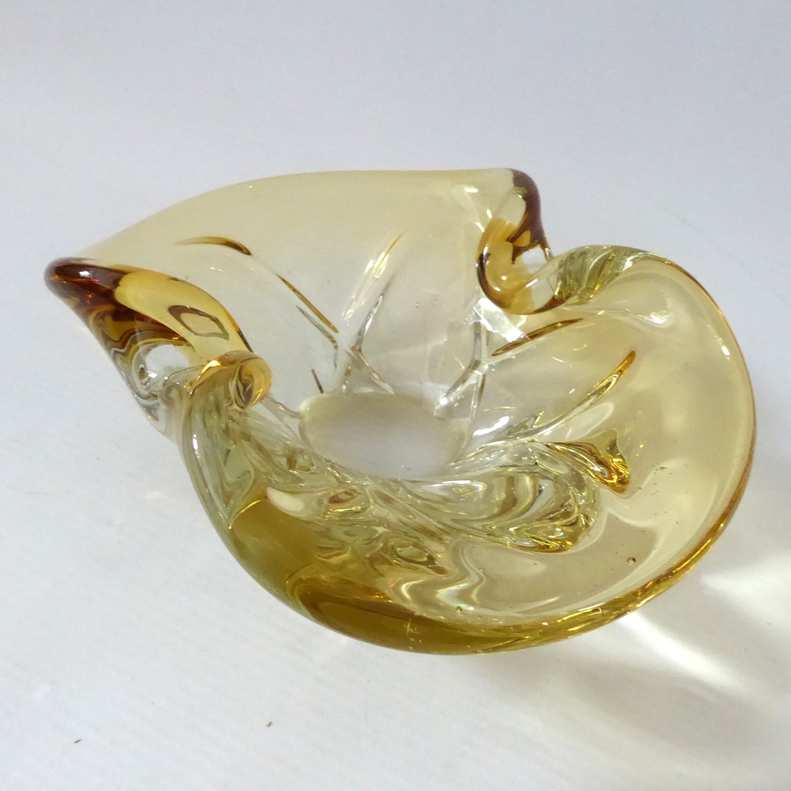 Murano art glass bowl. Amber folded cased dish ashtray. Vintage retro 1960s 7" - Image 3