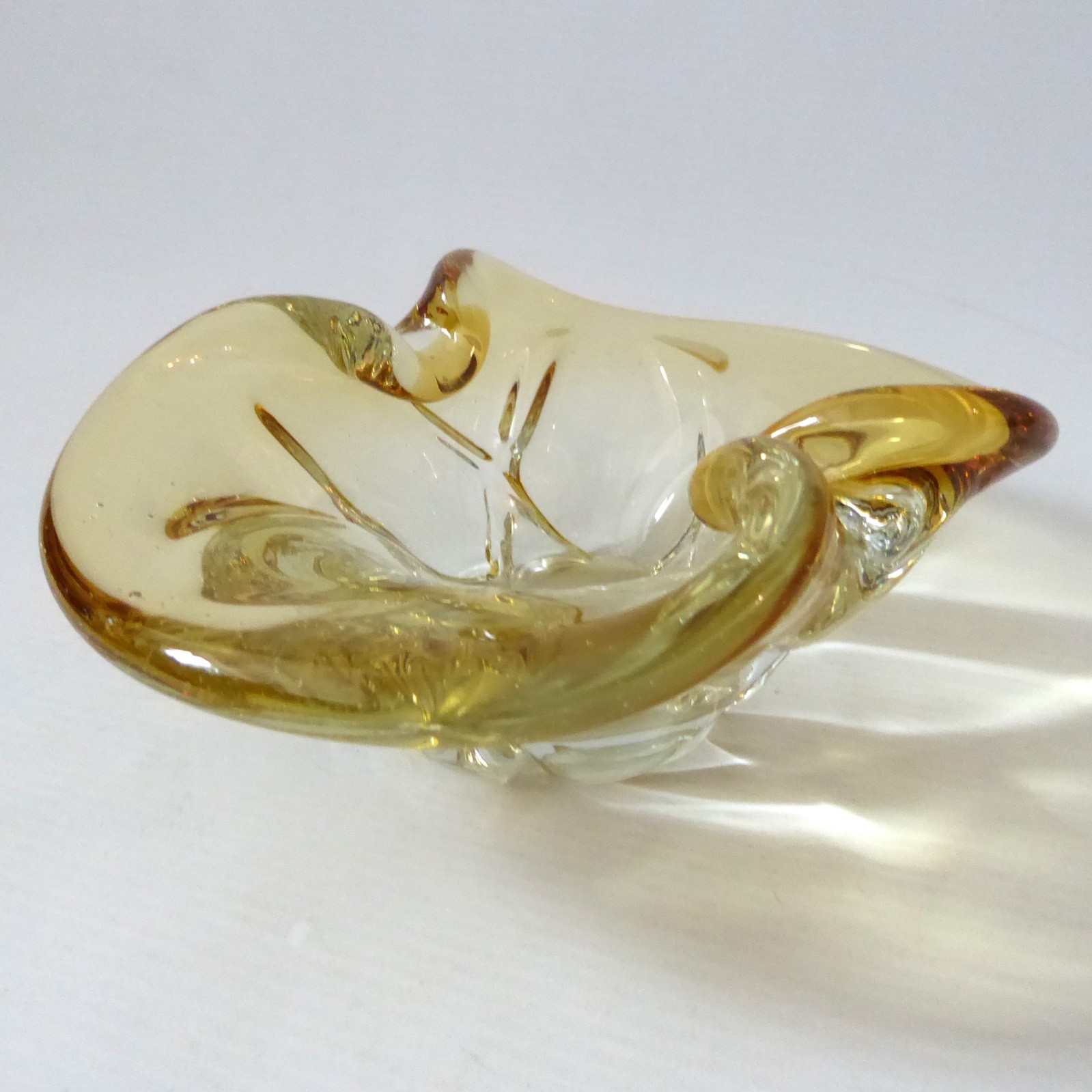 Murano art glass bowl. Amber folded cased dish ashtray. Vintage retro 1960s 7" - Image 5