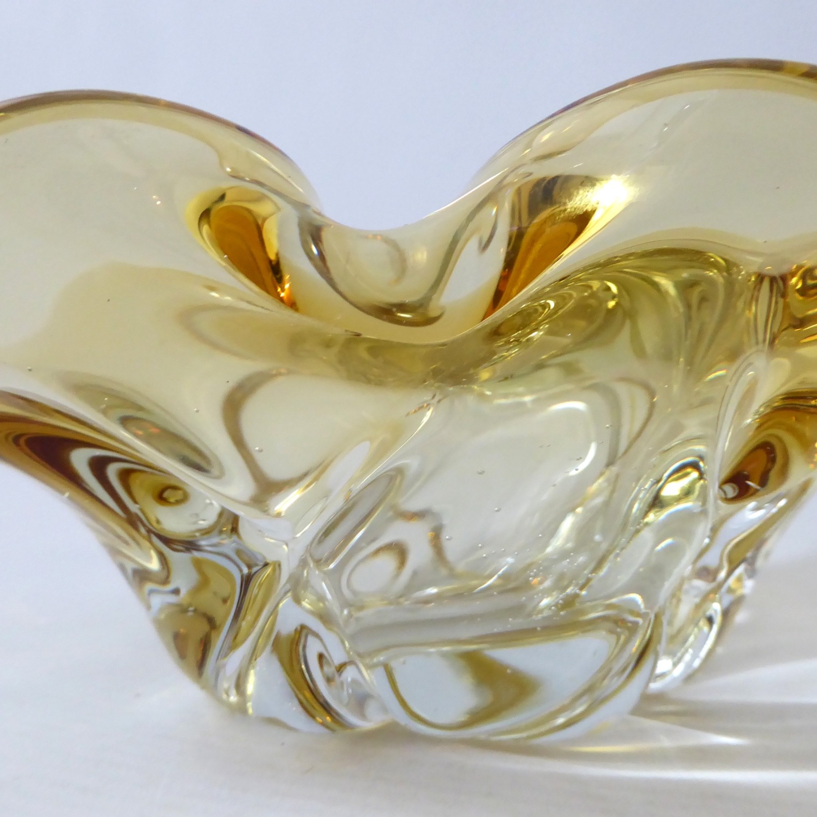 Murano art glass bowl. Amber folded cased dish ashtray. Vintage retro 1960s 7" - Image 7