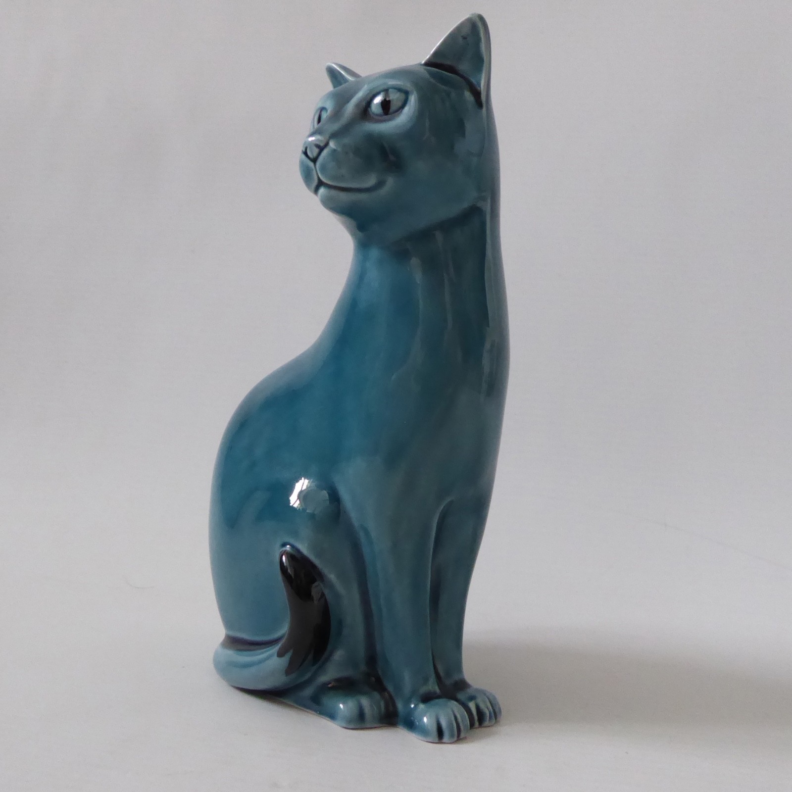 Poole Pottery vintage ceramic, dusky teal blue glaze seated cat figure ornament - Image 6