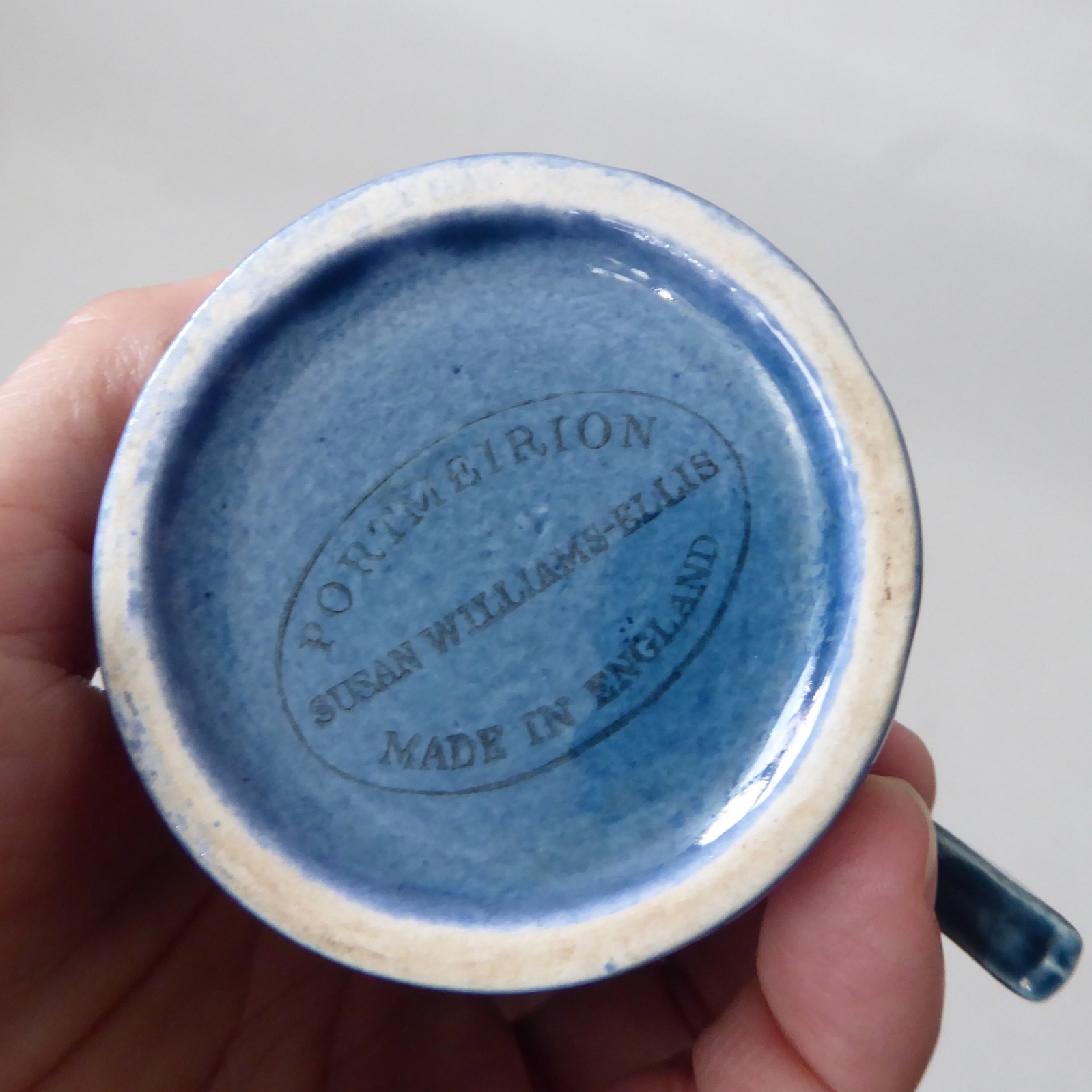Portmeirion Jupiter cup & saucer 1960s Susan Williams Ellis, petrol blue circles - Image 9