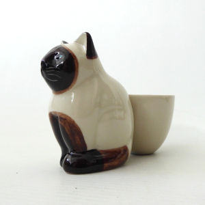 Quail Ceramics seated Siamese cat egg cup hand painted stoneware. Modern British