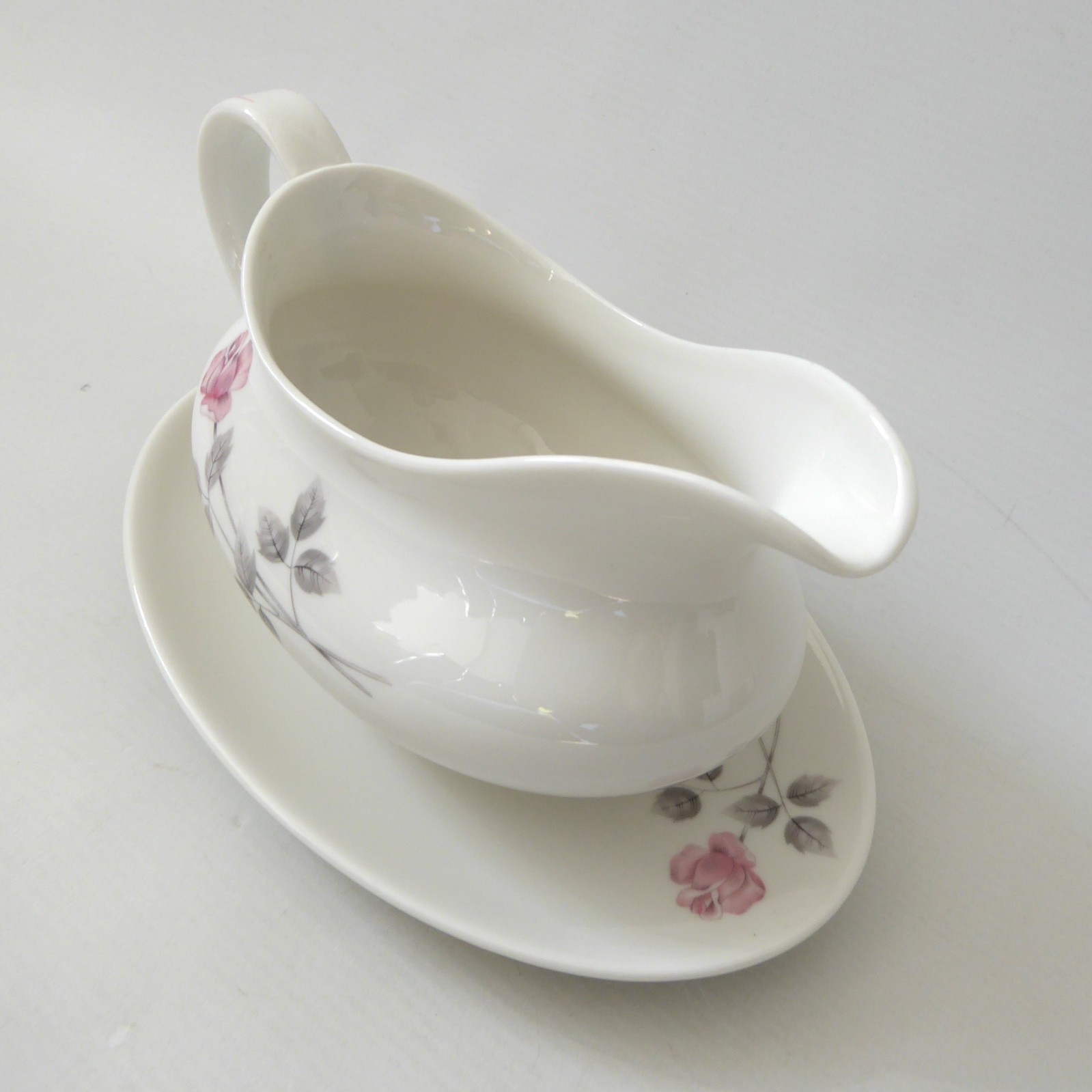 Royal Doulton vintage Pillar Rose fine bone china gravy boat jug & saucer TC1011 - Image 10