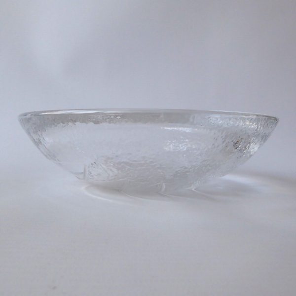Scandinavian heavy vintage clear 7" art glass crystal leaf bowl probably Swedish - Image 5
