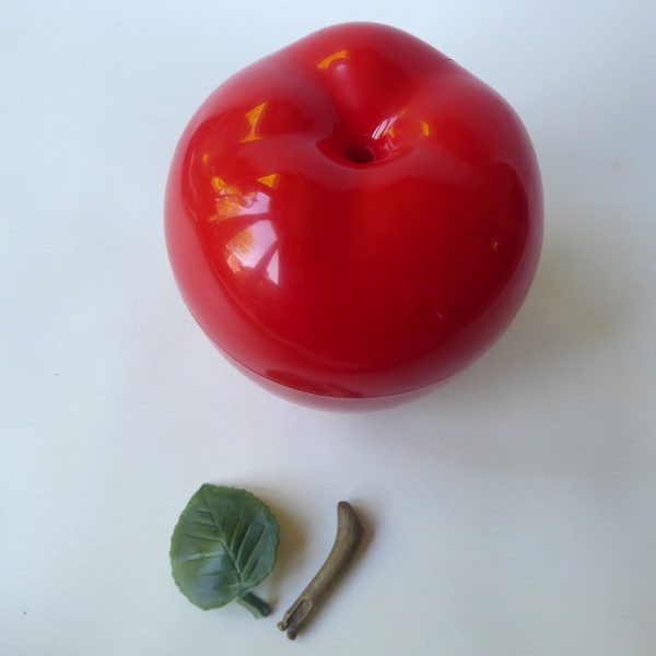Vintage 1960s 1970s red plastic apple ice bucket, retro home bar prop, with leaf - Image 14