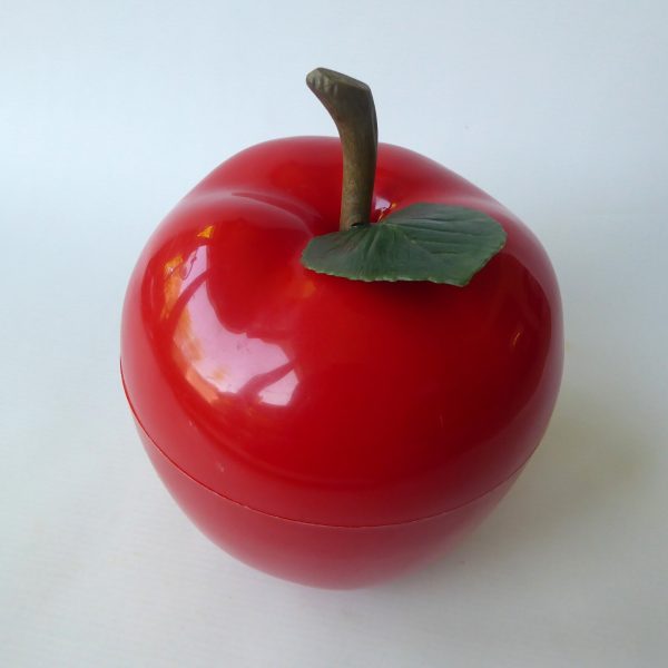 Vintage 1960s 1970s red plastic apple ice bucket, retro home bar prop, with leaf - Image 4