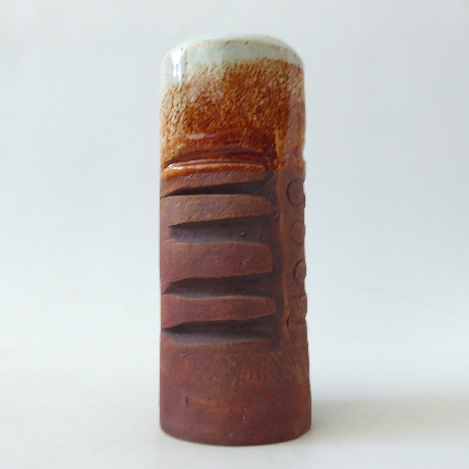 Vintage Bob Dawe Red Barn studio pottery cylinder vase, red brown clay ceramic - Image 4