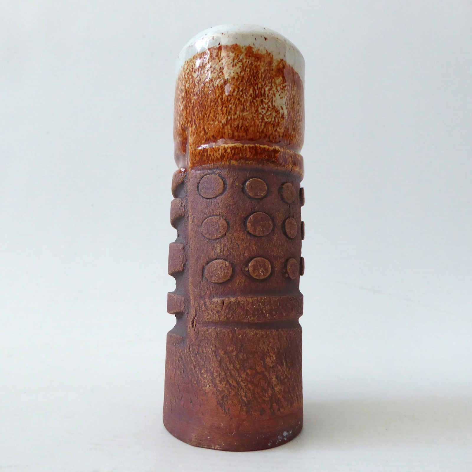 Vintage Bob Dawe Red Barn studio pottery cylinder vase, red brown clay ceramic - Image 5