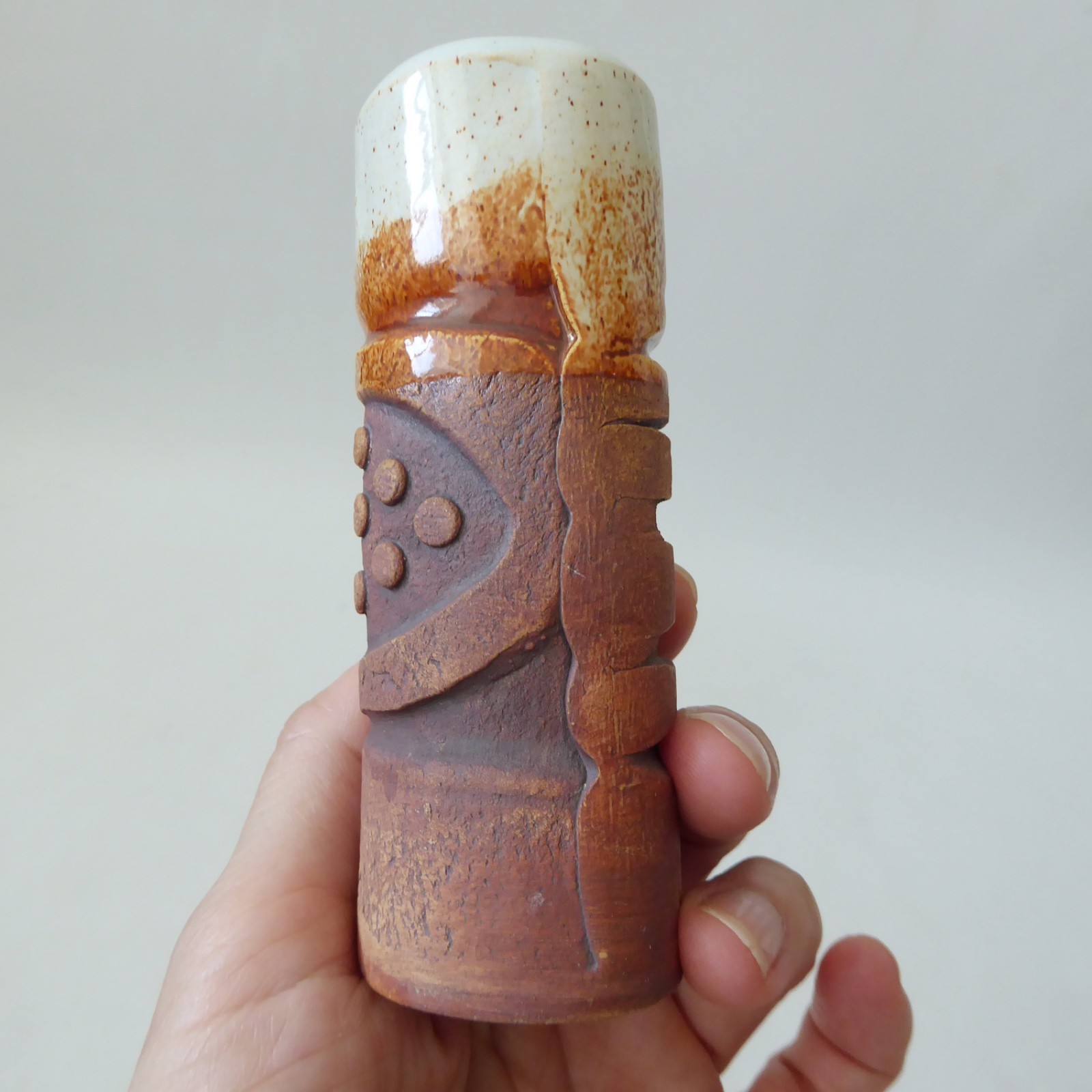 Vintage Bob Dawe Red Barn studio pottery cylinder vase, red brown clay ceramic - Image 10
