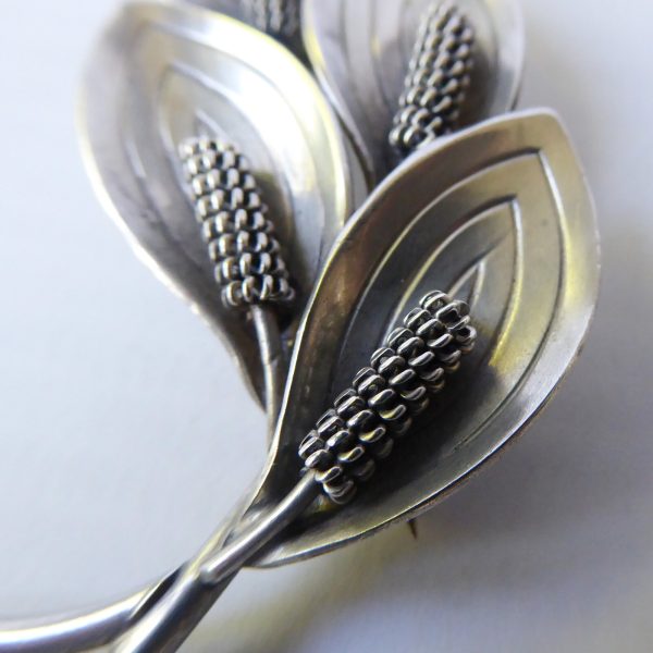 Vintage Danish Aarre & Krogh sterling silver brooch. Modernist lily leaf. 1960s - Image 4