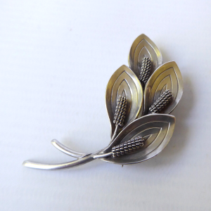 Vintage Danish Aarre & Krogh sterling silver brooch. Modernist lily leaf. 1960s