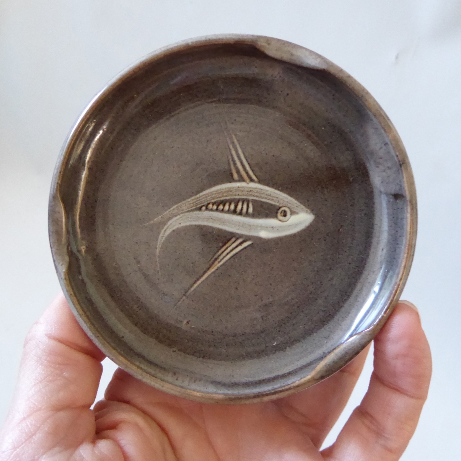 Vintage Dunster Pottery fish pin dish ashtray, George Tonkin Holland, Studio 70s