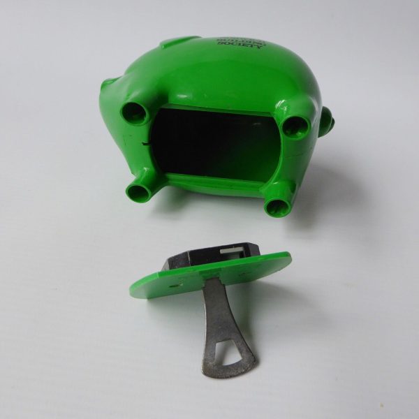 Vintage MK-Tuote Finland green plastic piggy bank money box, Norwich Building S - Image 13