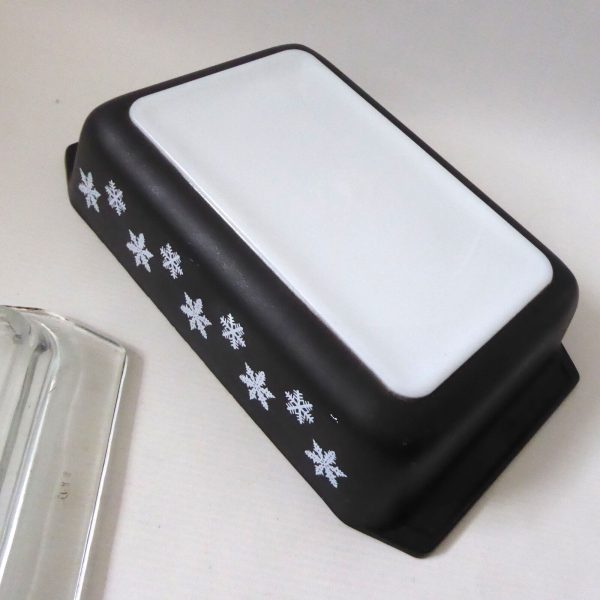 Vintage Pyrex JAJ Snowflake black deep oblong casserole dish + lid. 1950s 2162 - Image 6