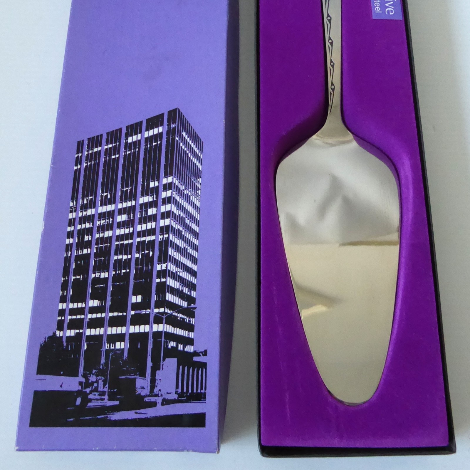 Vintage Viners Executive Suite cake server Boxed stainless steel pie slicer lift - Image 5