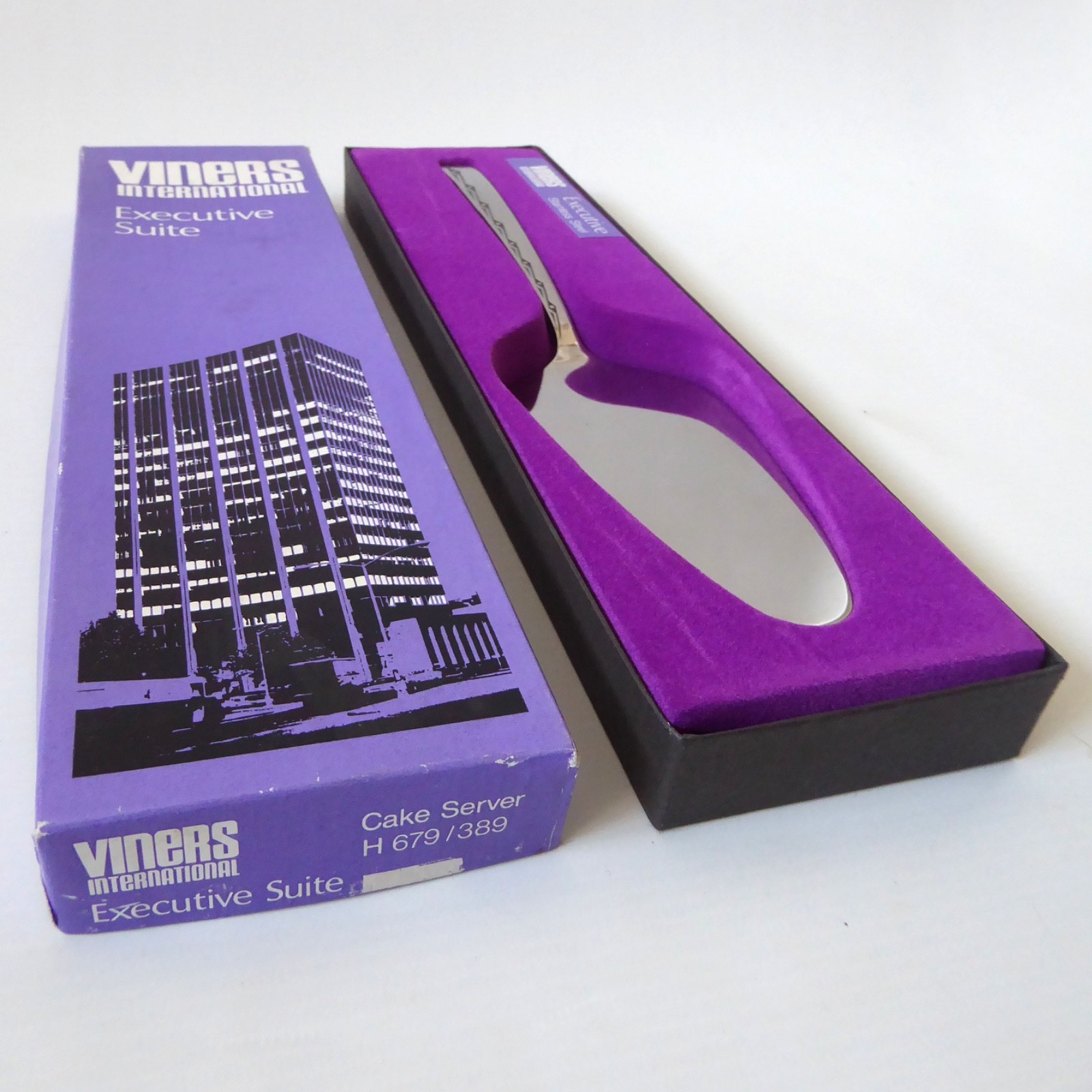 Vintage Viners Executive Suite cake server Boxed stainless steel pie slicer lift - Image 6