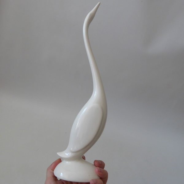 Vintage modernist minimal figurine tall stretched duck swan goose. White ceramic - Image 6