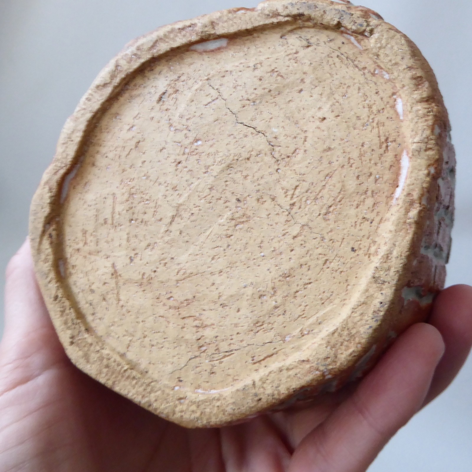 Vintage studio pottery vase, carved clay lump. Brutalist modernist retro art - Image 19