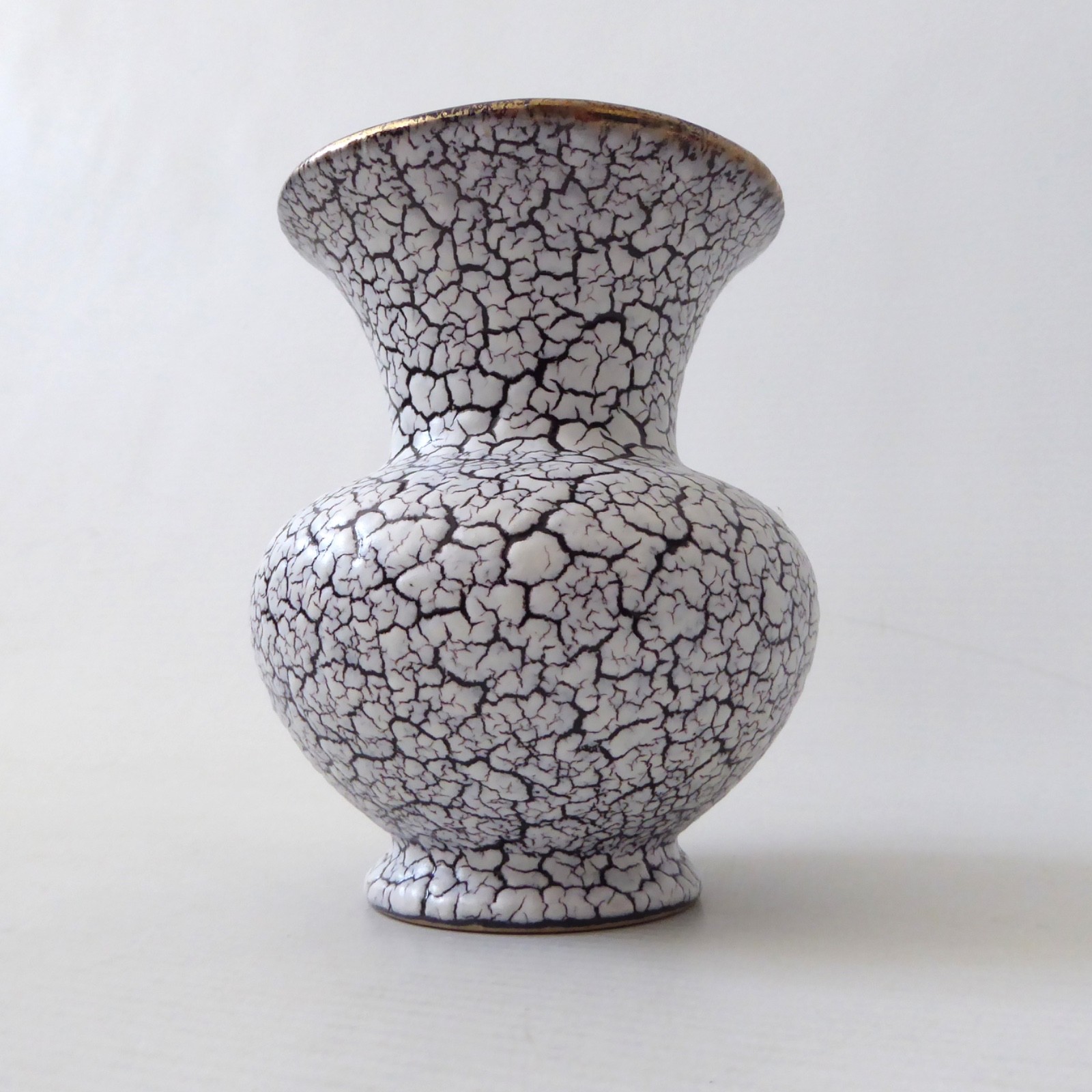 West German pottery, Jasba Keramik Cortina crackle shrink glaze vintage vase 60s