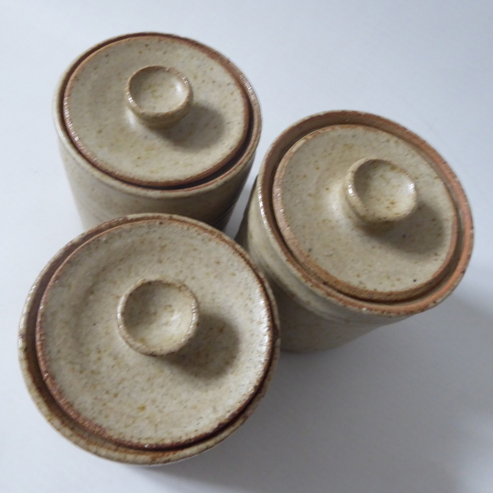 Wheel thrown 3 vintage pottery spice herb storage jars, containers lidded pots - Image 7