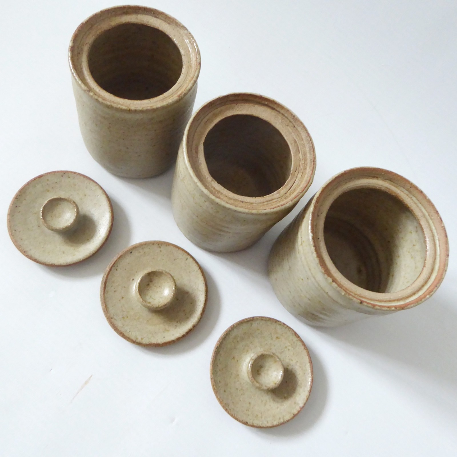 Wheel thrown 3 vintage pottery spice herb storage jars, containers lidded pots - Image 8